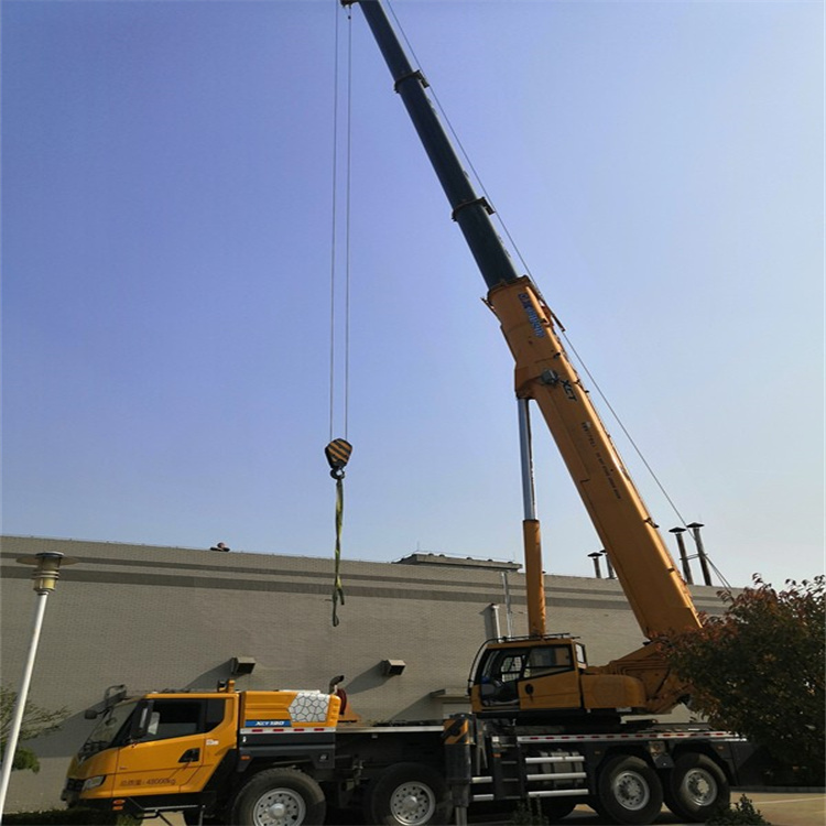 美兰 选择汽车吊租赁的秘诀与联系方式指南
