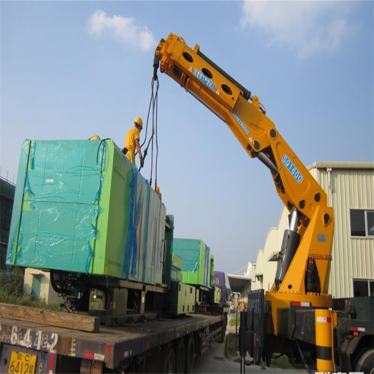 美兰100吨折臂吊出租大概多少钱