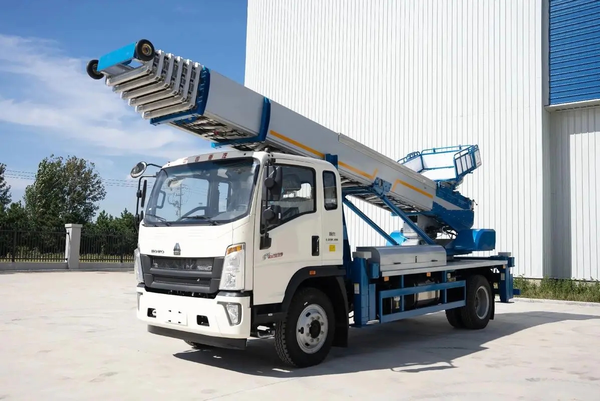 美兰租用云梯车的费用揭秘：一天需花多少钱